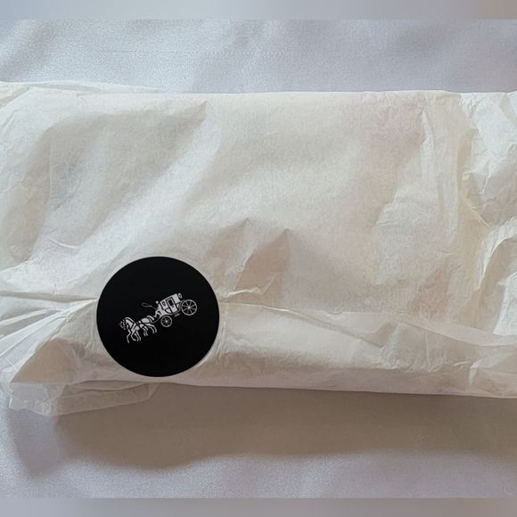 Coach Floral Wristlet - Picture 9 of 9